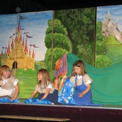De Draak (6) - Toneelvereniging Plankenkoorts 